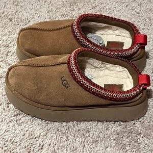 UGG Tan Suede Slippers with Red Accents